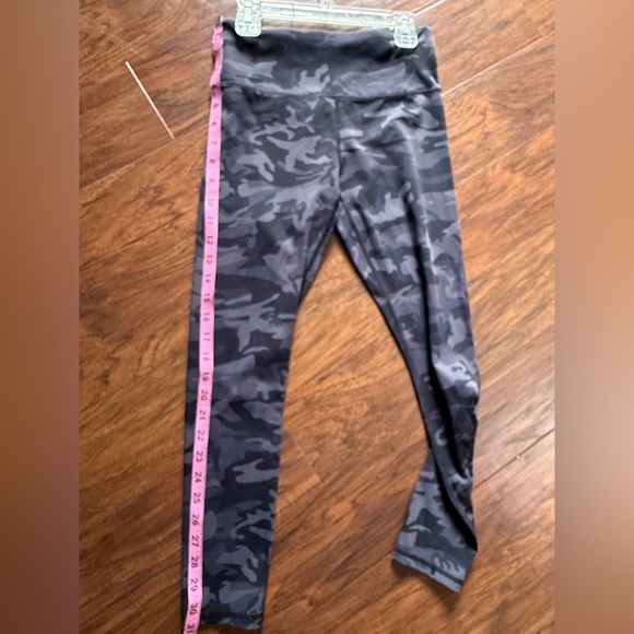 Zyia Active Black Camouflage Leggings-Size2 - Picture 5 of 8
